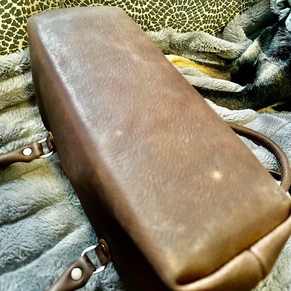 Saddleback Leather, Everyday Purse, Crossbody, Dark Coffee Brown - Picture 5 of 5
